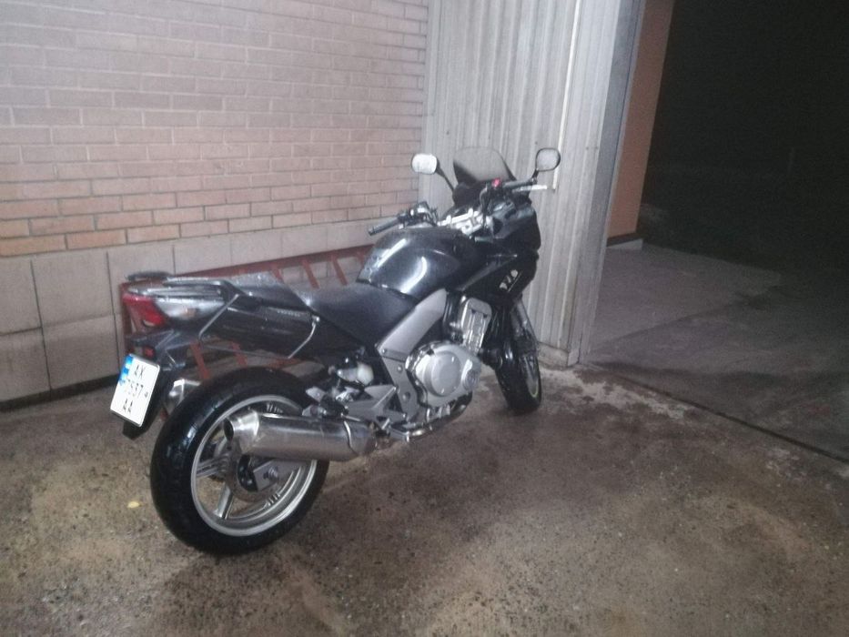 Honda sbf 1000..