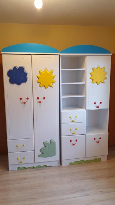 Zestaw mebli dziecięcych