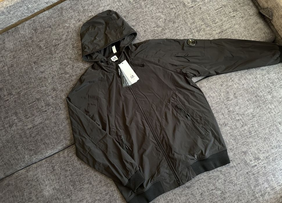 Вітровка cp company