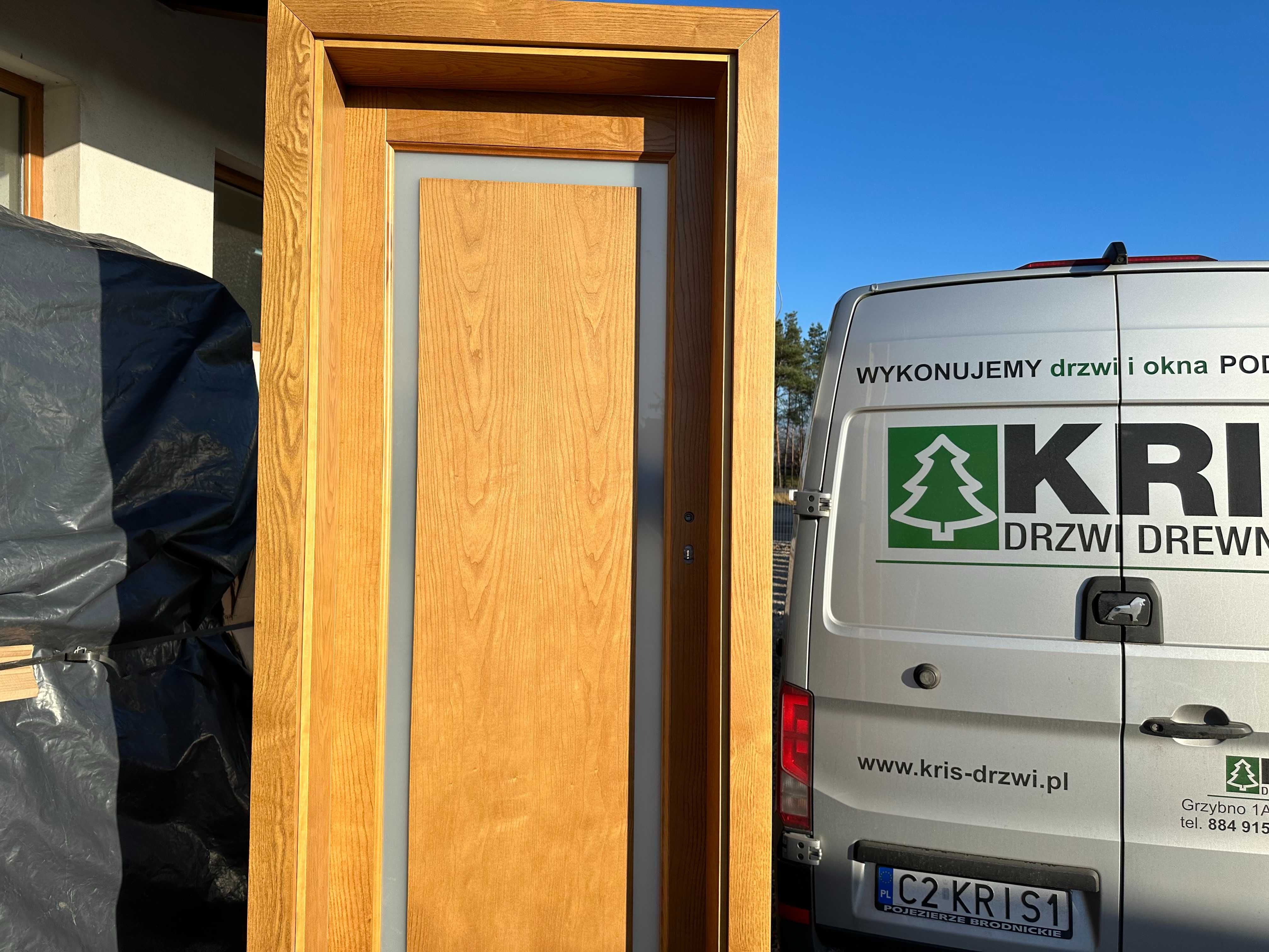 Drzwi drewniane jesion OD RĘKI z ościeżnicą regulowaną NIETYPOWE