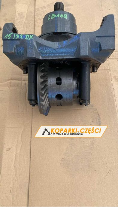 Główka mostu przedniego | Przełożenie 15/32 | New Holland LB 110 B / C