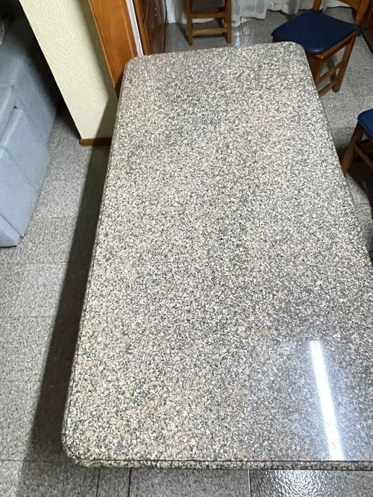 Mesa cozinha em granito