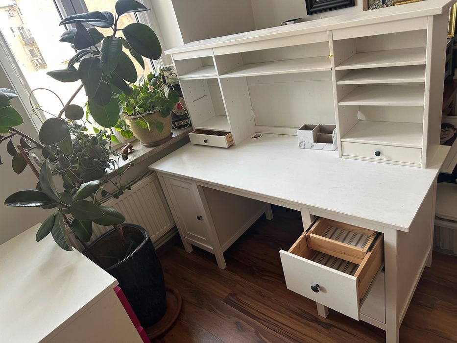 Biurko drewniane z nadstawką białe Ikea Hemnes
