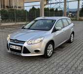 PIĘKNY FORD FOCUS 2011r 1.6 benz mały przebieg!