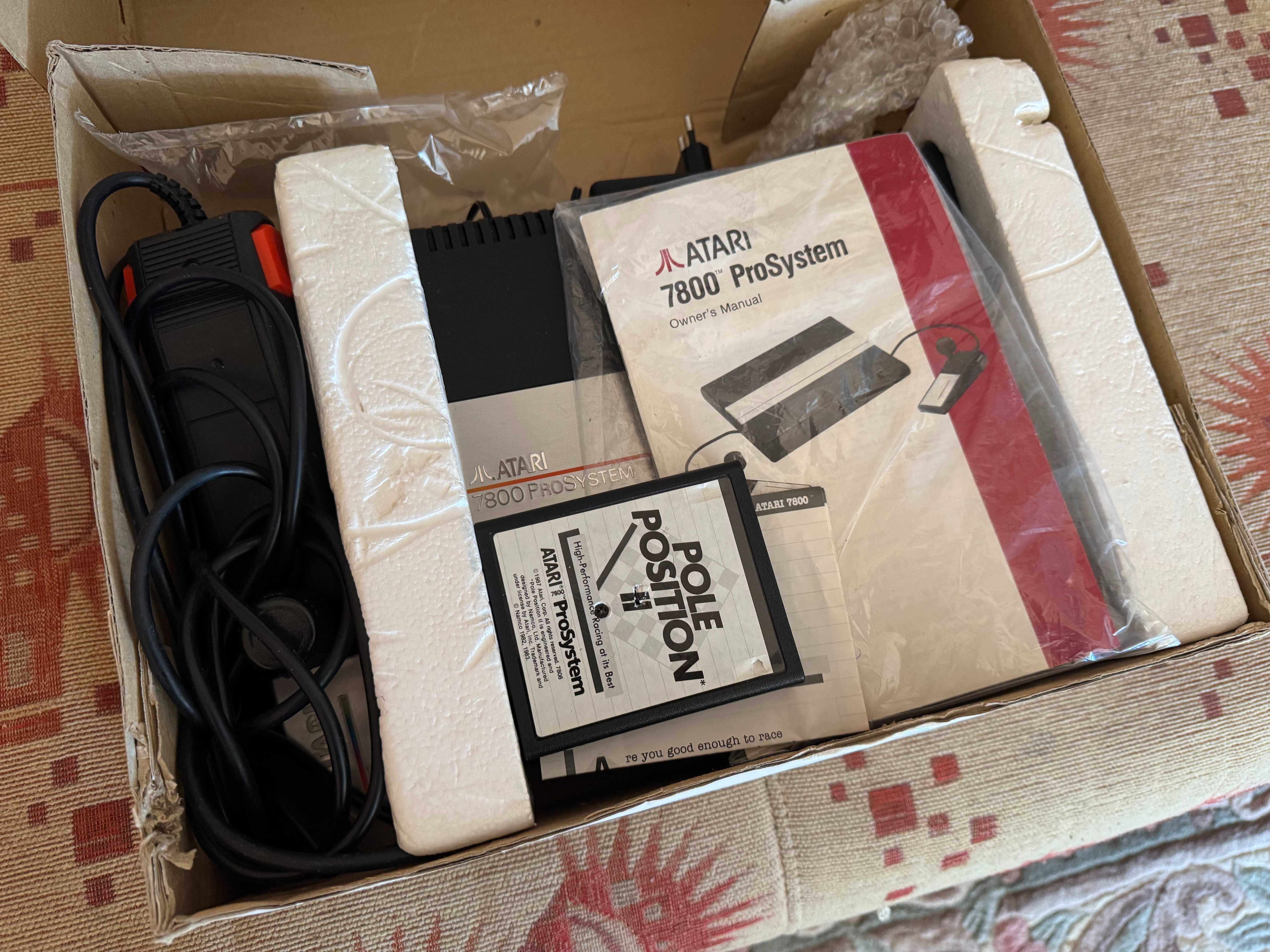 atari 7800 w oryginalnym pudełku