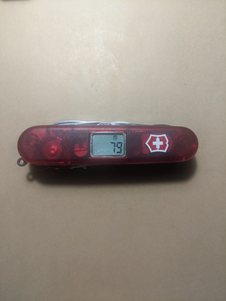 Victorinox Altimeter, швейцарский нож