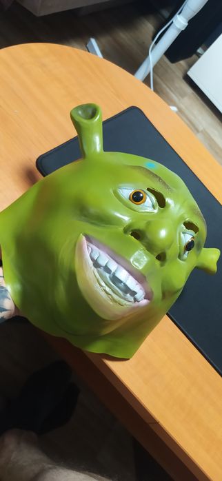 Маска Шрек как новая