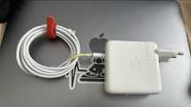 Macbook Pro 2019 rok