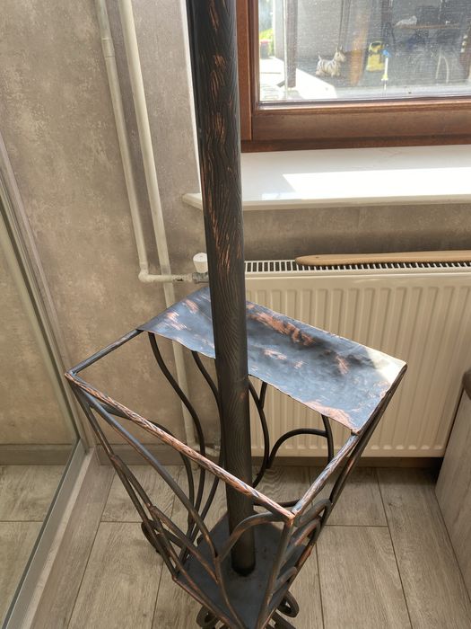 Wieszak wolnostojący rękodzieło