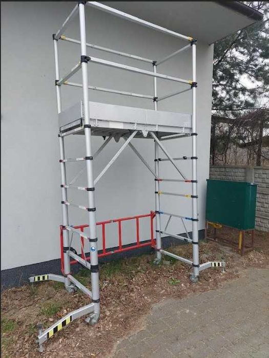 kompaktowe rusztowanie z podestem teleskopowe – 4,00 m