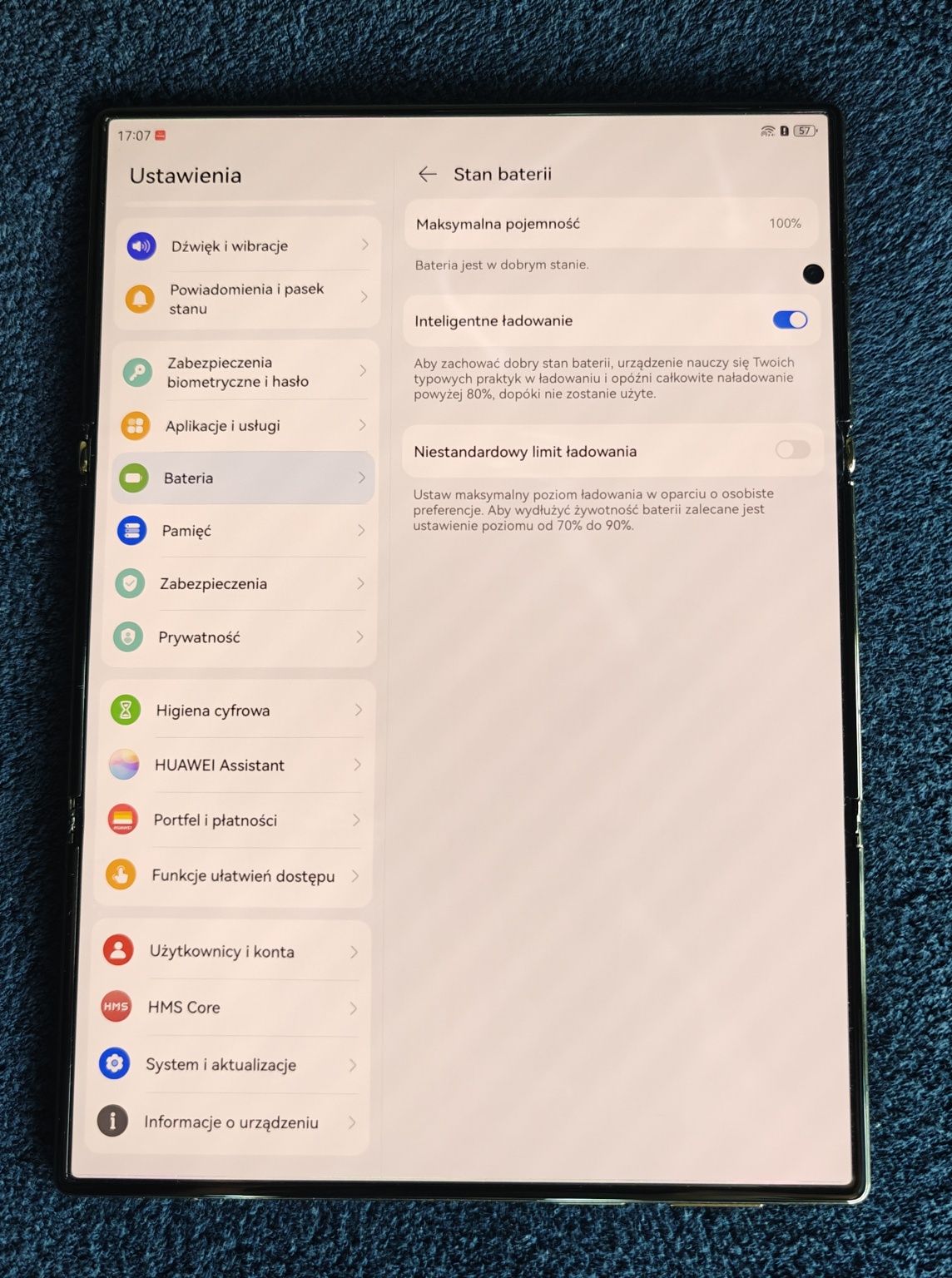 Huawei Mate XT Ultimate Design 16/512GB red Triple display
