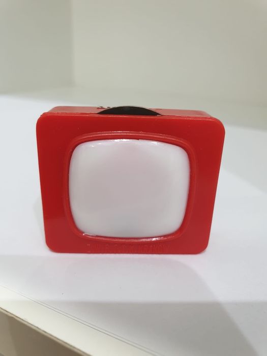 Zabawka z czasów PRL telewizorek z przeźroczami Tychy vintage