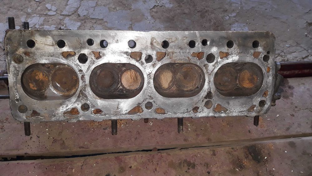 Продам блок циліндрів 417(волга,уаз,)голова 402 під ремонт