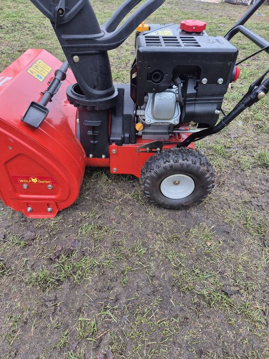 Odsnieżarka spalinowa