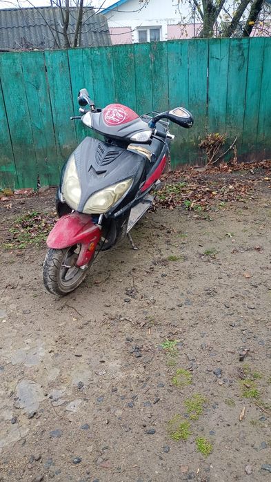 Продам скутер шторм 80куб
