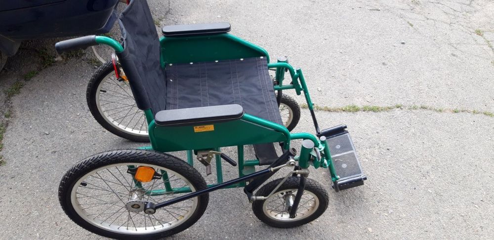 Інвалідний возик. Інвалідні коляска. Инвалидная коляска