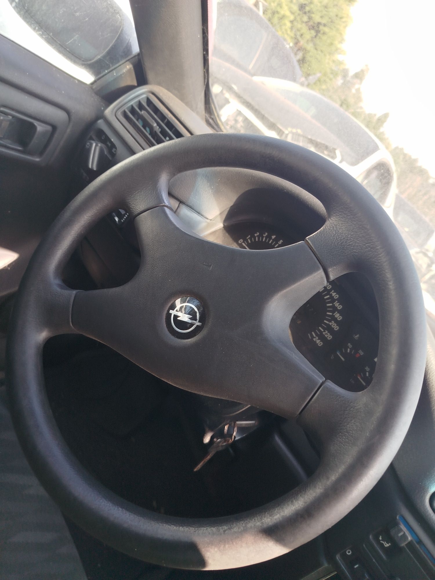 Opel Calibra Completo - Peças