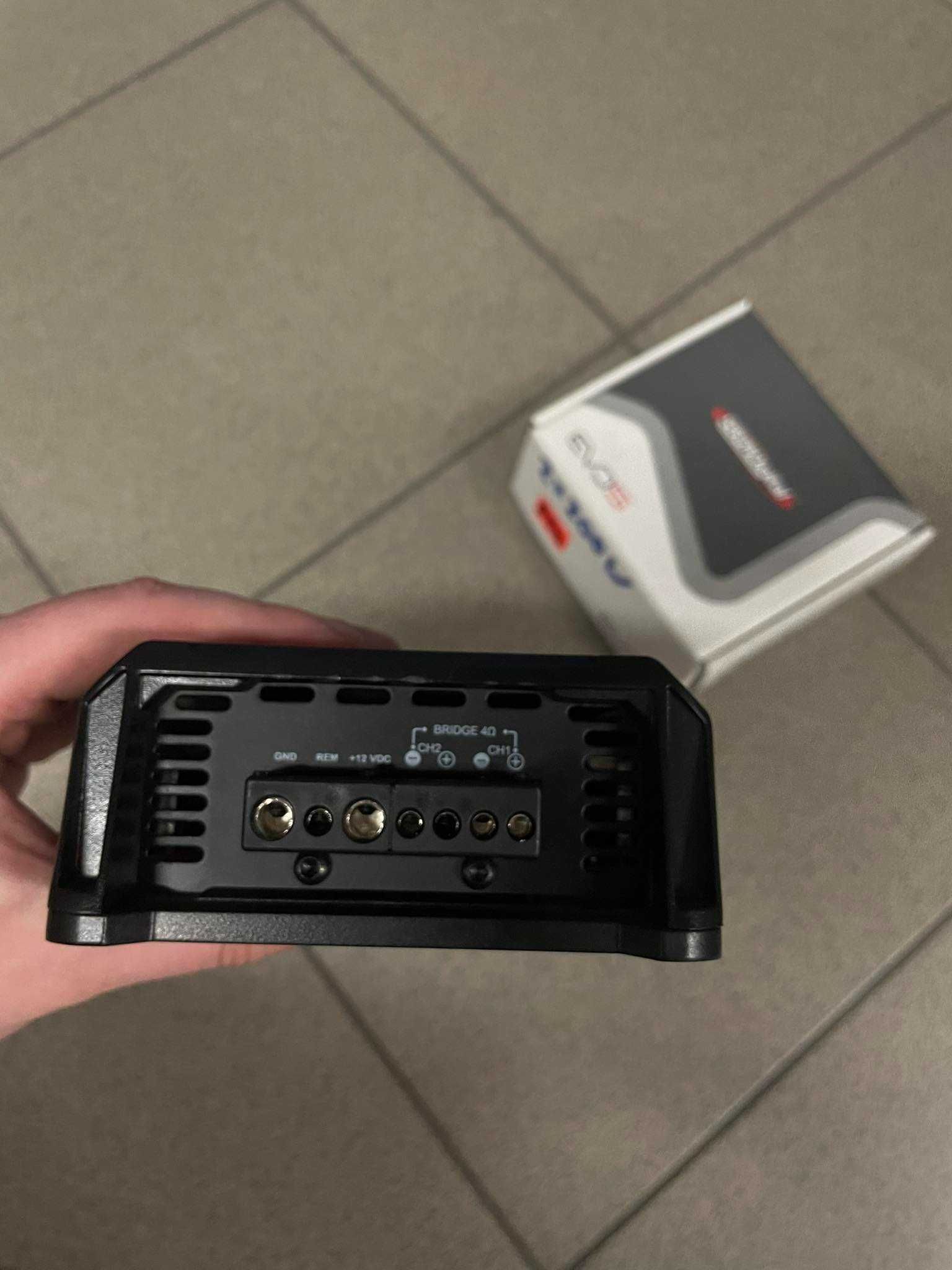 Wzmacniacz SounDigital 2x200W 2OHMS, 400W 4 OHMS