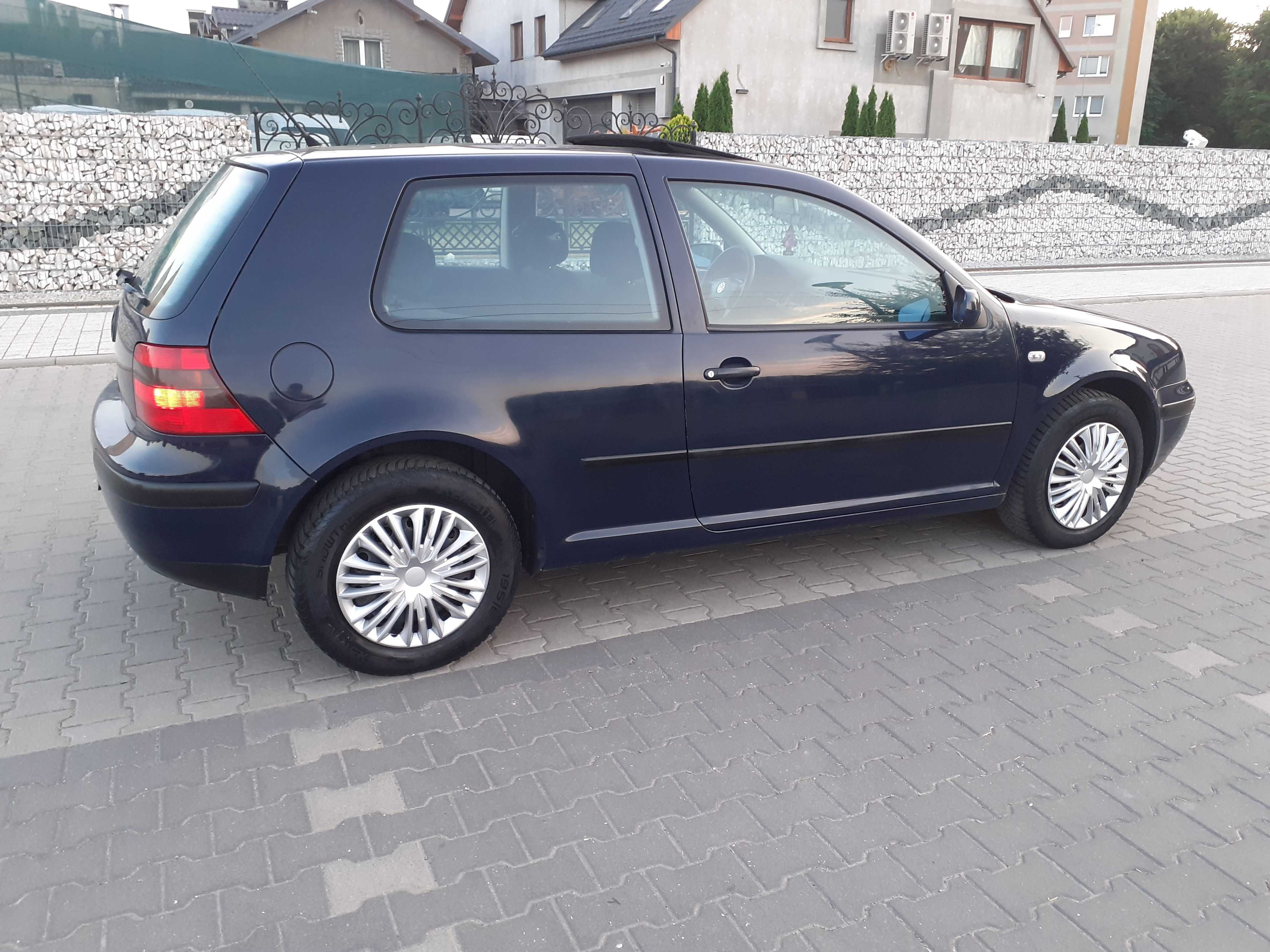 Vw Golf 1.6 2001r. Automat Sprawna Klima Niski Przebieg