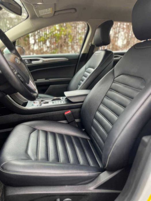 Ford Fusion      2019