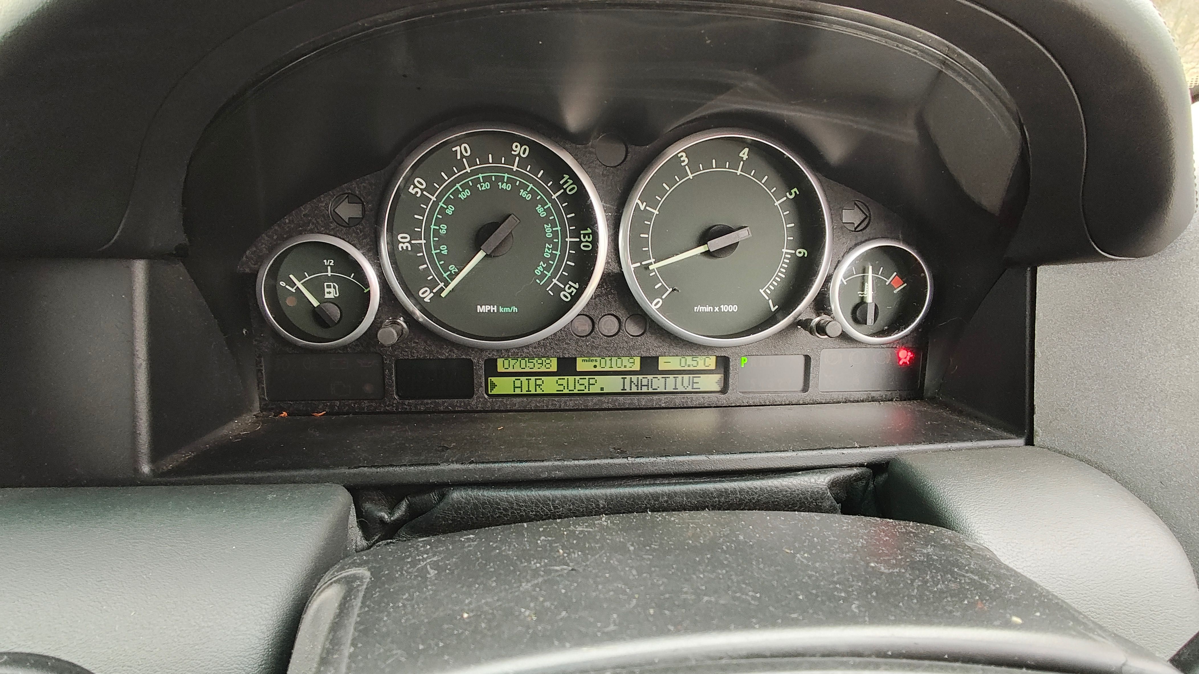 Range Rover Vogue • 4.4L V8 • benzyna/LPG • Anglik