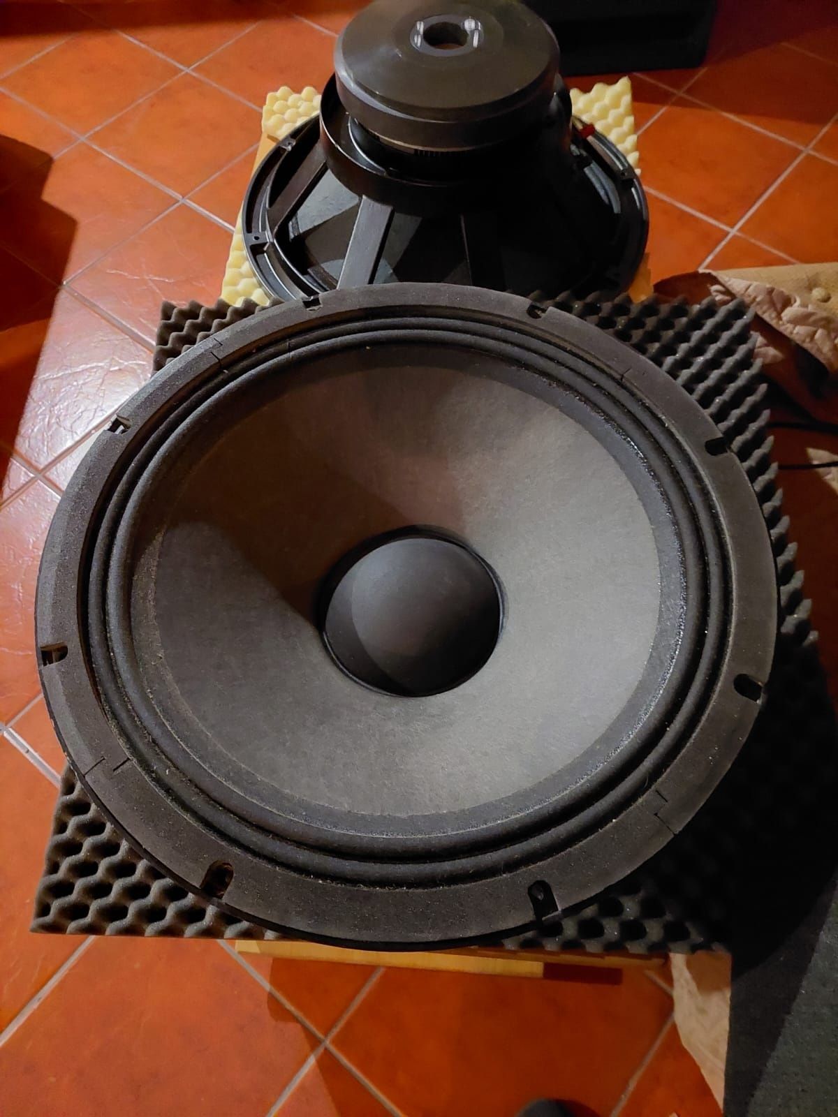 Altifantes RCF L18 S800 com Caixa