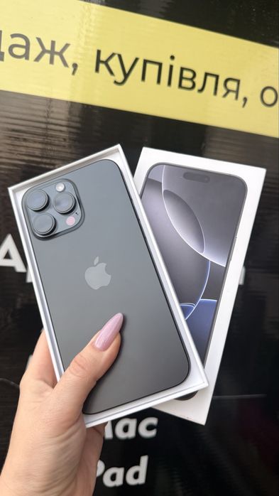 Iphone 16 Pro Max 256gb. Esim. Neverlock. Рідна коробка. Стан ідеал