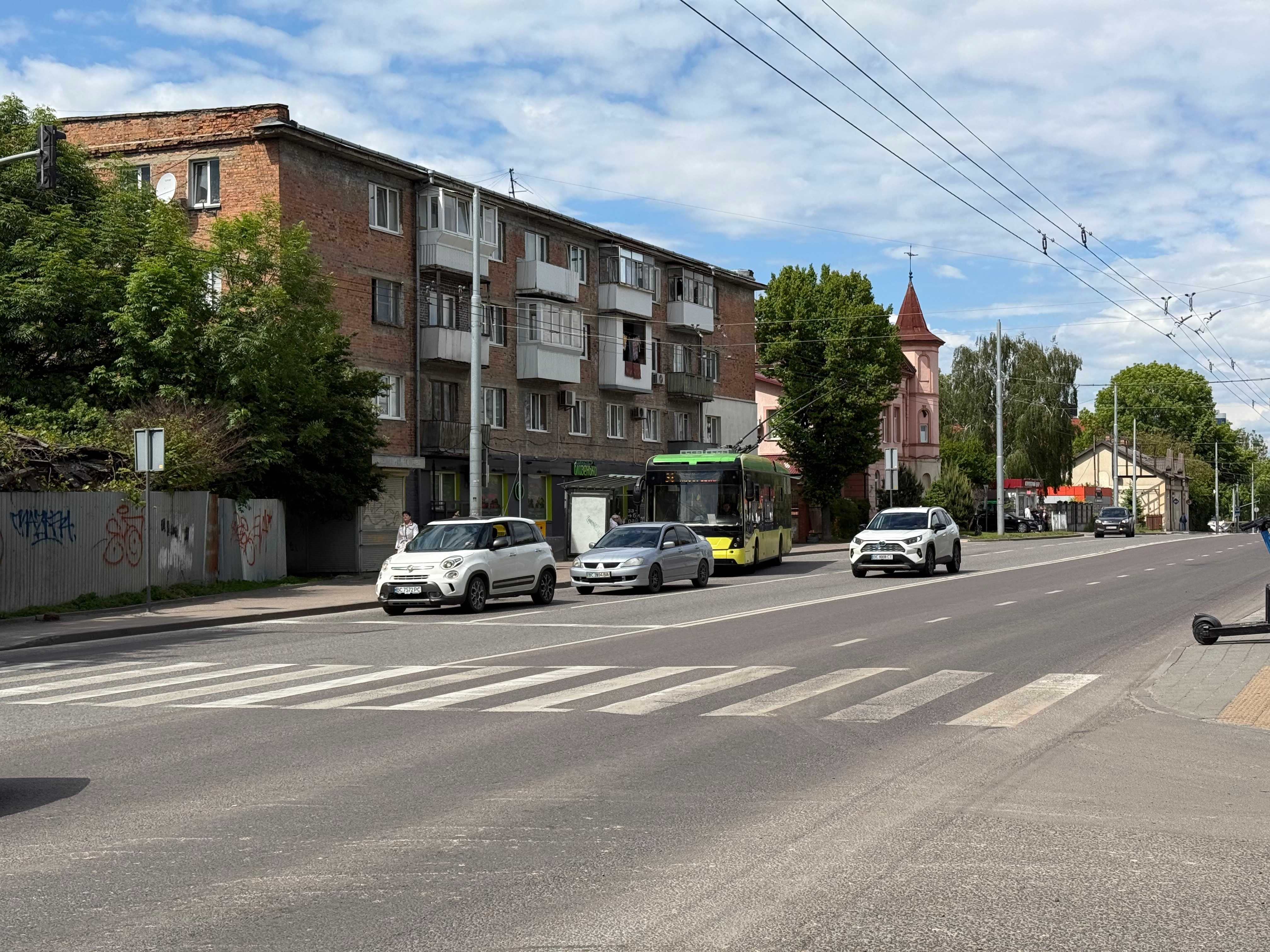 Продаж комерційного приміщення, вул. Кульпарківська, 34m², 1пов.,фасад
