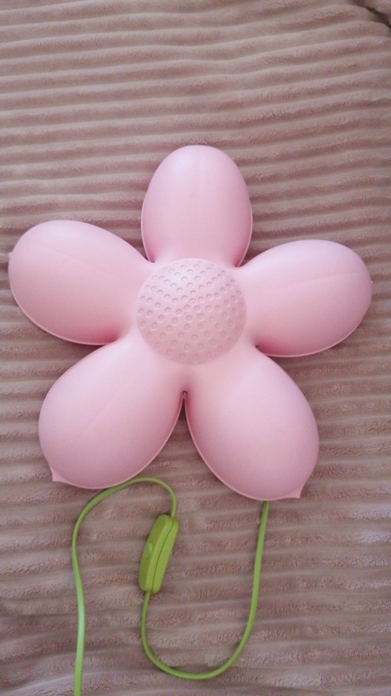 Candeeiro flor Ikea de parede