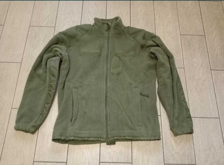 Фляга  алюминиевая, флисовая куртка