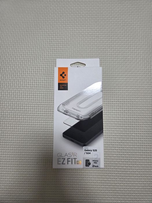 Szkło 1szt. Spigen GLAStR EZ FIT HD Privacy Galaxy S25 / S24 AGL09308