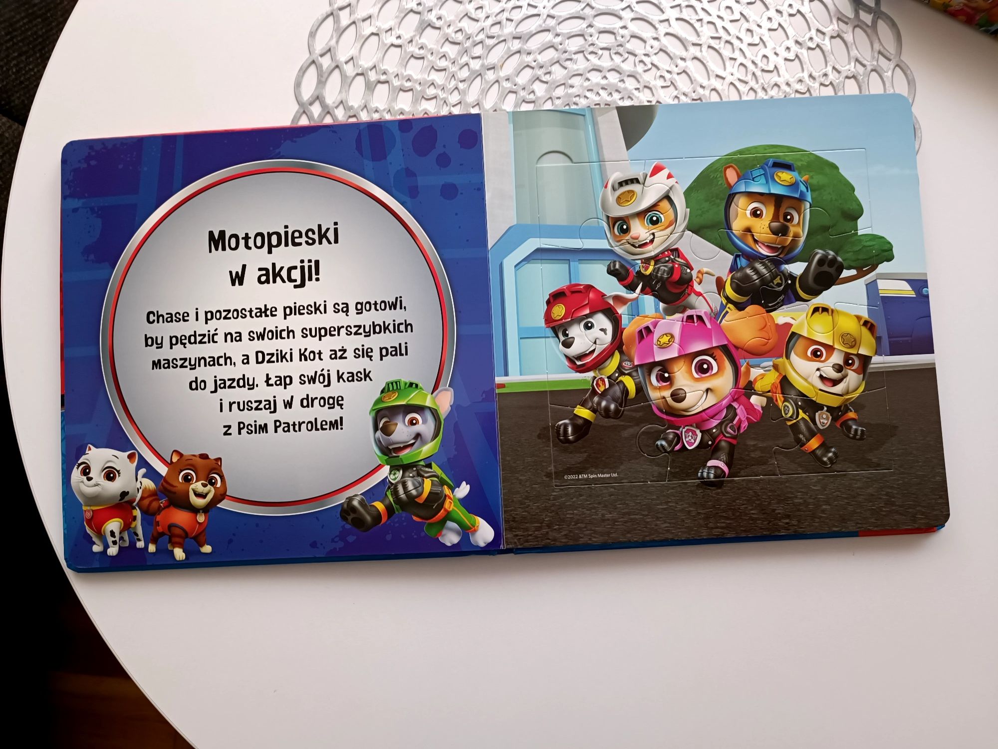 Zestaw puzzli Psi patrol, książka z puzzlami , paw patrol