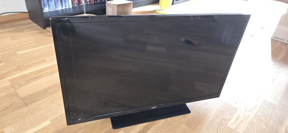 Telewizor JVC LT-32VH30K