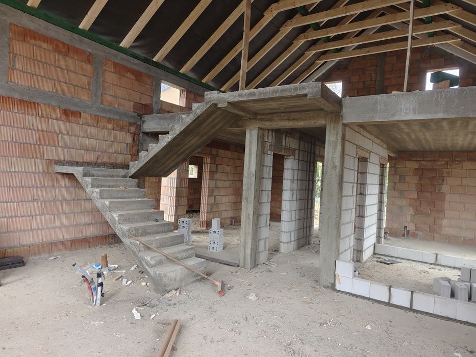 Murarz, budowa domów