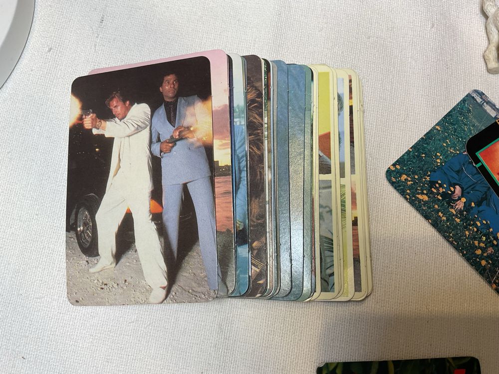 Catorze calendarios da Sumol / sucol e 40 Miami Vice todos anos 80