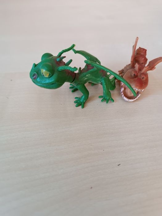 Герої мультфільмів "Як привчити драконів"