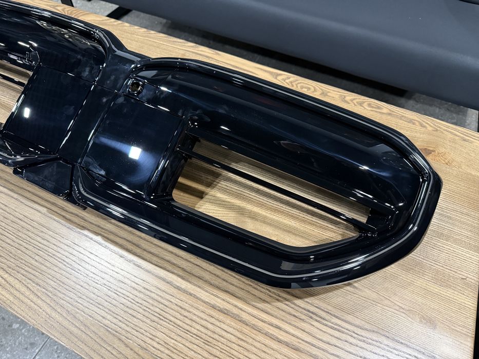 Ноздри G60 G61 Решетка радиатора M60i M-Performance Iconic Glow з LED
