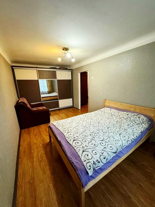 Кв-ра центр, глобал. погодинно, подобово, вокзали