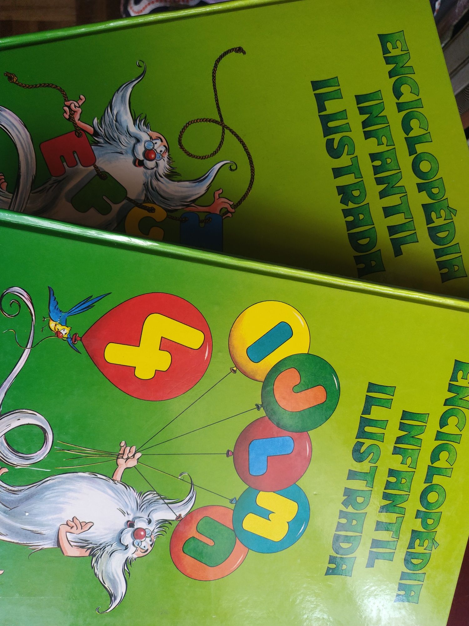 Enciclopédia infantil ilustrada / Enciclopédia Fundamental Verbo