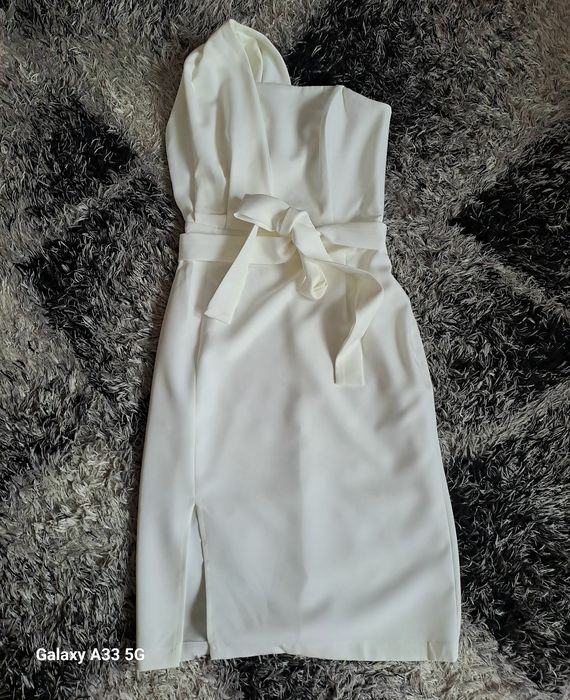 Dopasowana sukienka na jedno ramię Molly roz S