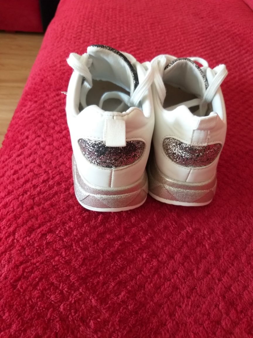 Buty letnie rozmiar 37