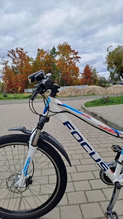 Велосипед гірський Focus.