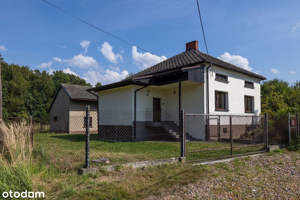 Funkcjonalny dom w sąsiedztwie lasów | Brzeszcze