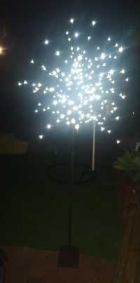 Wysokie DRZEWKO świecące LED 180 cm z kwiatkami