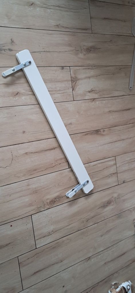 Blokada do łóżka dziecięcego ikea