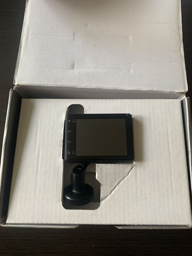 Kamera samochodowa rejestratorGarmin dash Cam 45