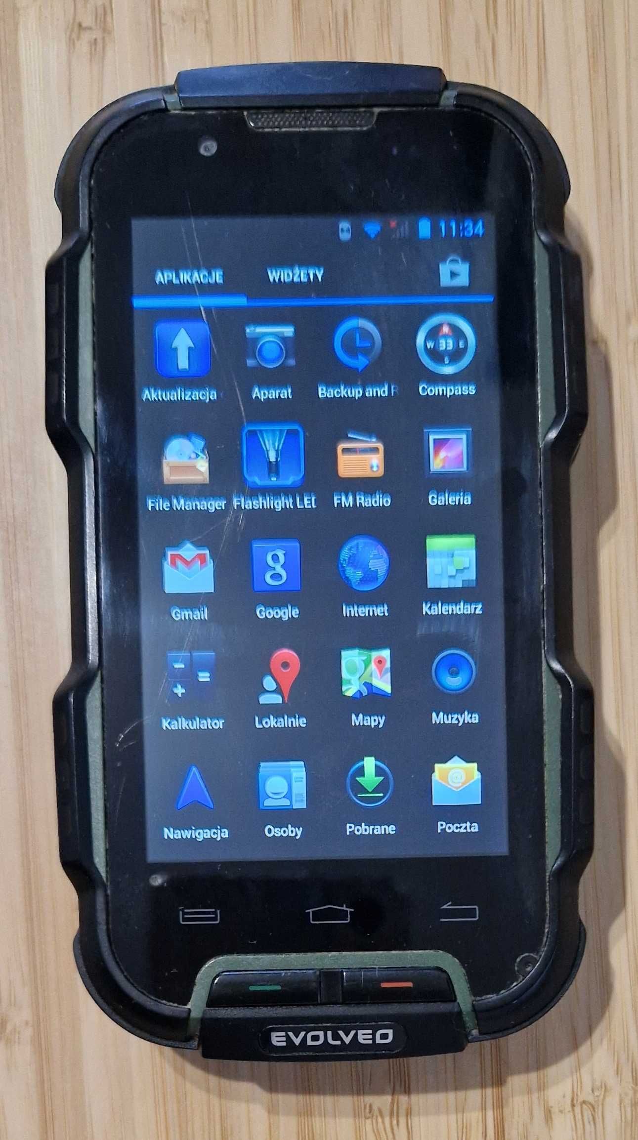 Pancerny i wodoszczelny EVOLVEO Strong Phone D2 IP67 Dual Sim 4500mAh