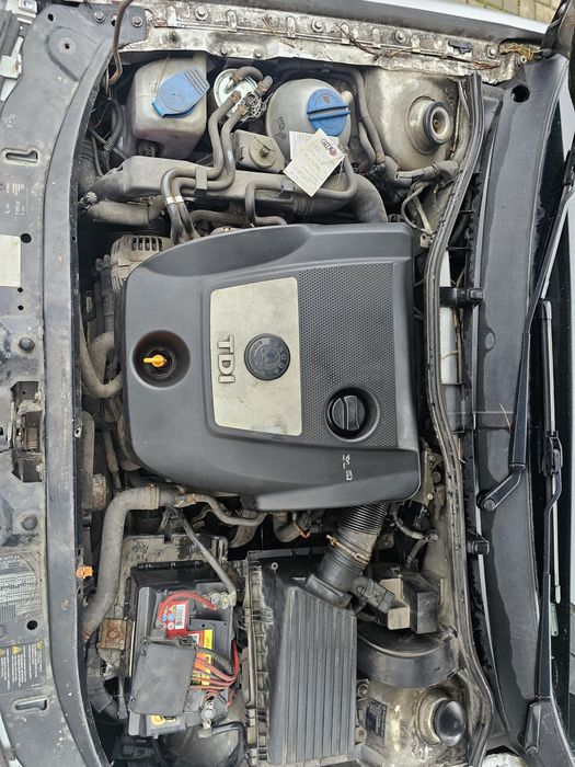 Skoda Octavia TOUR PREMIA 1.9 TDI 105KM Combi Hak 2010r