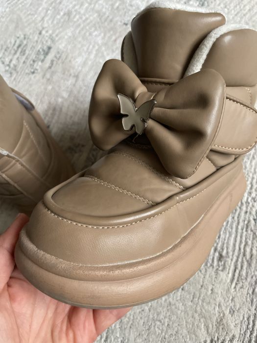 Взуття зимове для дівчинки