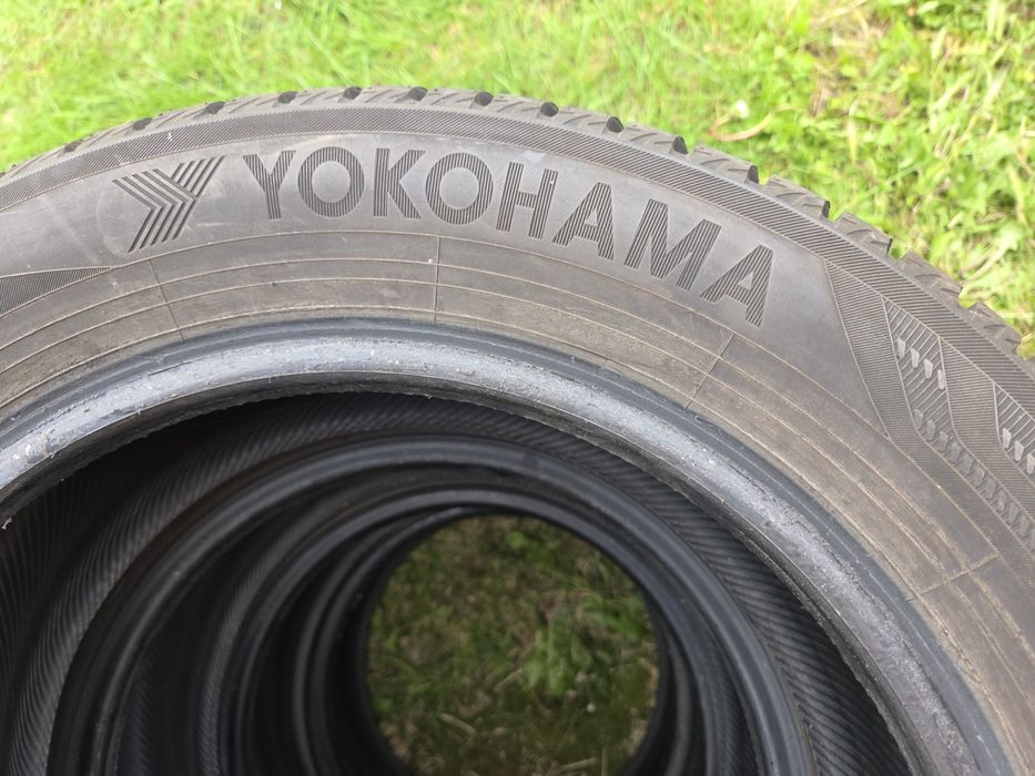 Opony zimowe 205 55r16  Yokohama  rok 2021